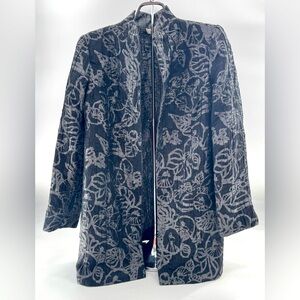 Chicos Blazer Jacket Sz 0 XS Blk Silver Open Front Lined Padded Shoulder Floral